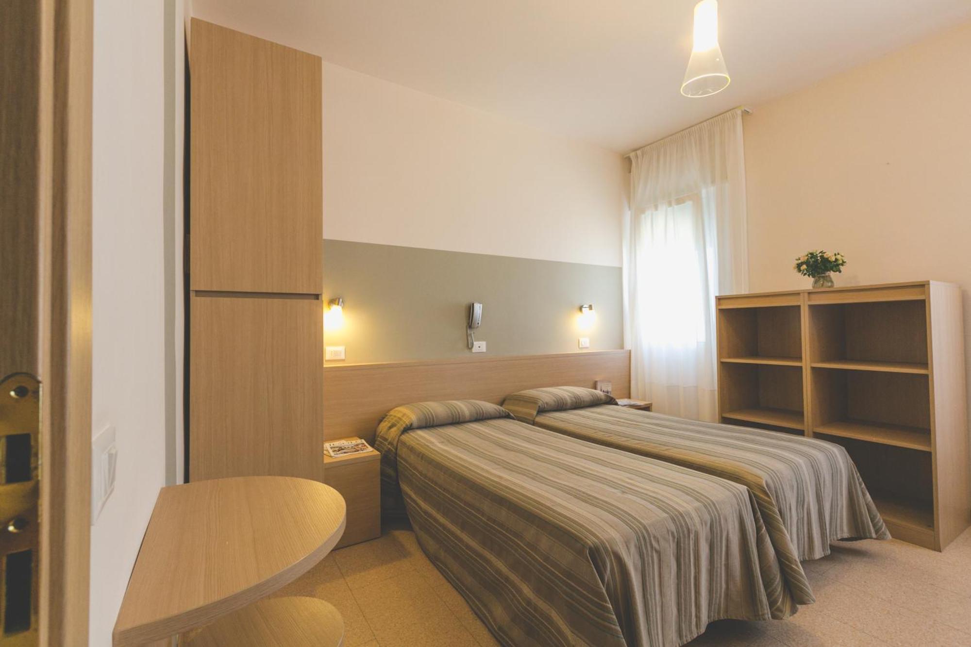 Colonna Hotel 3*